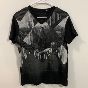 Women’s Guess short sleeve T-shirt City Landscapes, size Medium good condition